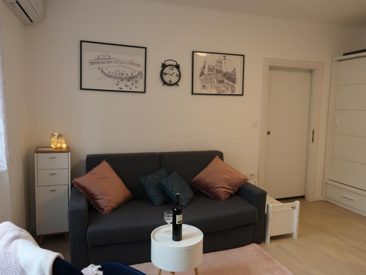Runa Zagreb Buitenkant foto