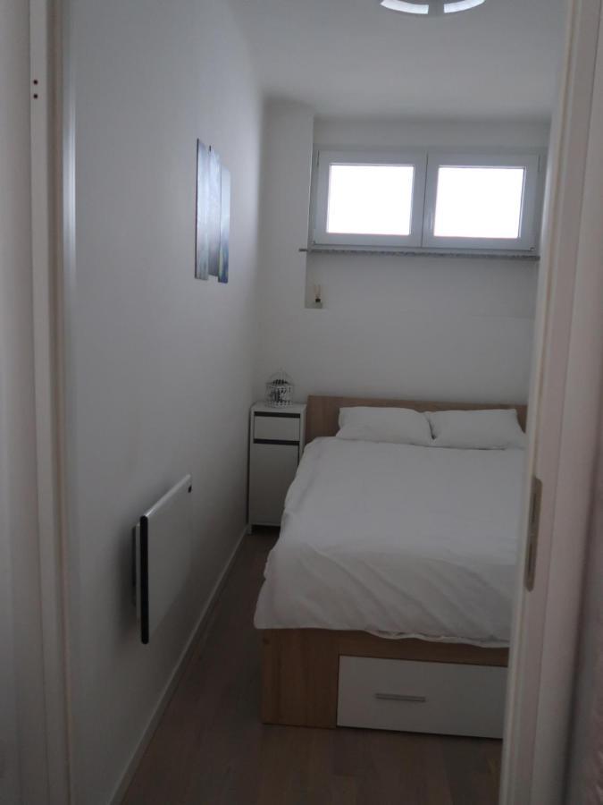 Runa Zagreb Buitenkant foto